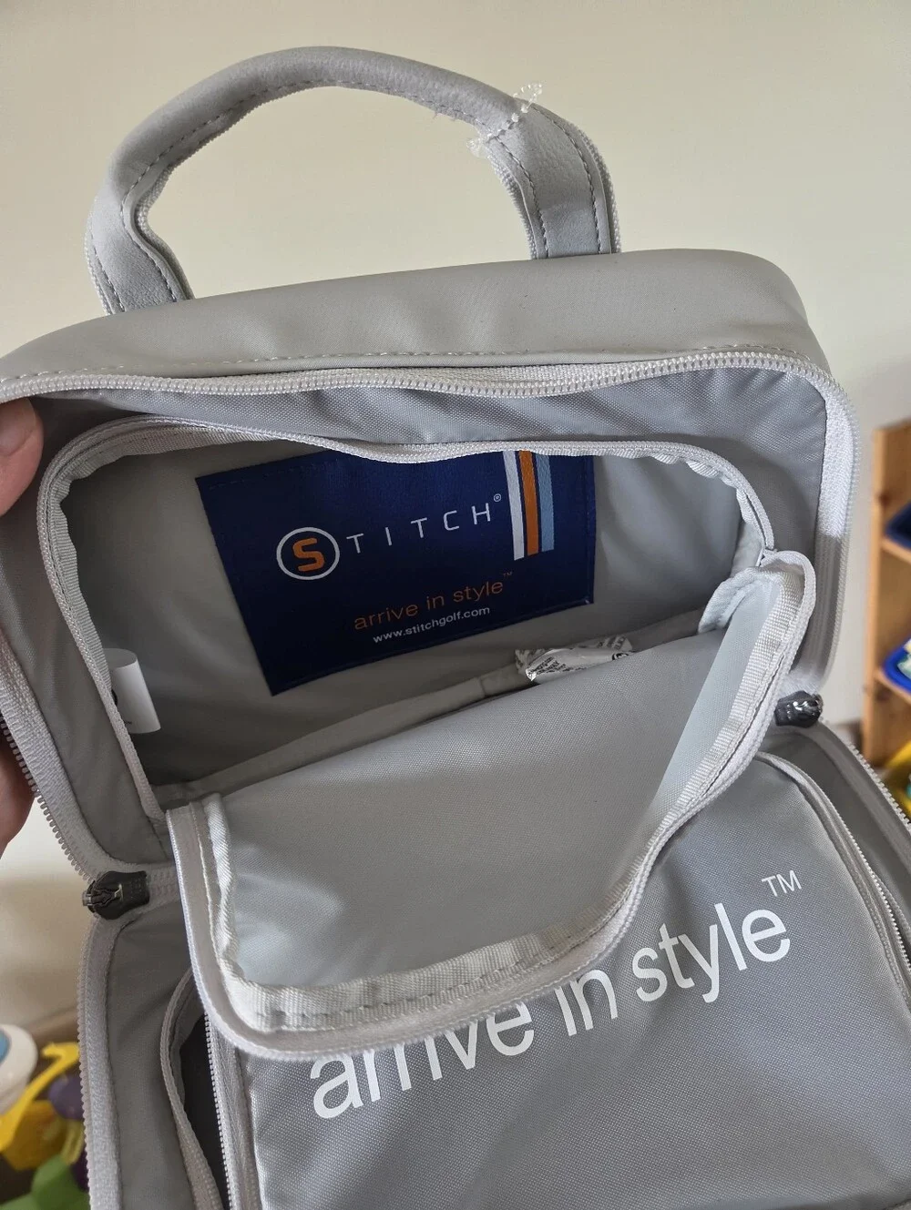 New Stitch Golf DOPP Kit Light Gray Travel Bag